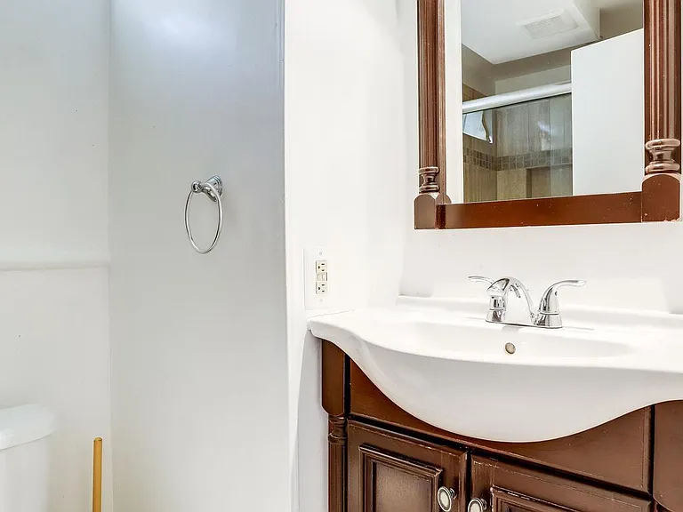 5225 Old Dominion Dr — Photo 57