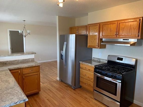 5th image of 6229 Cadiz St