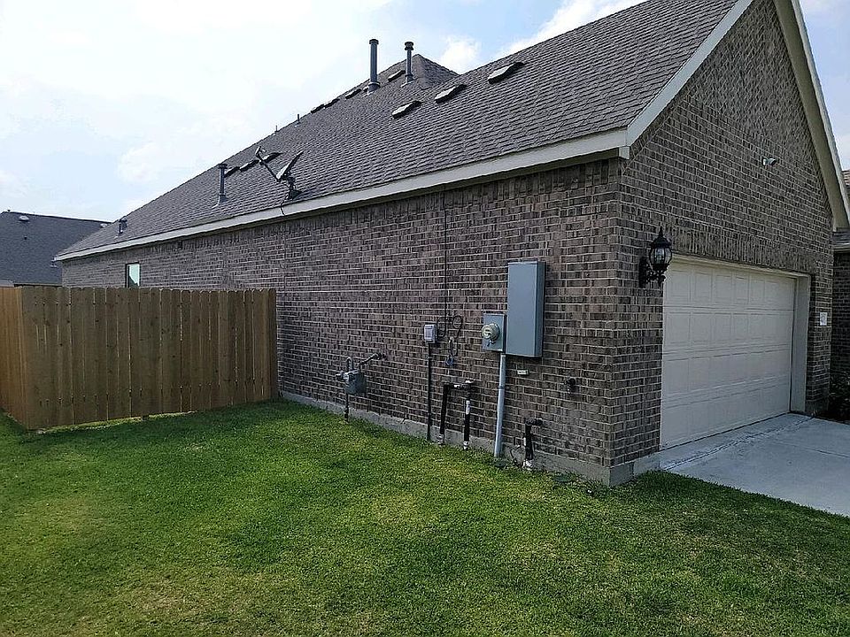 2nd image of 9207 Franklin Dr