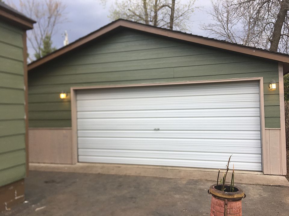 2nd image of 1609 Fairview Ave