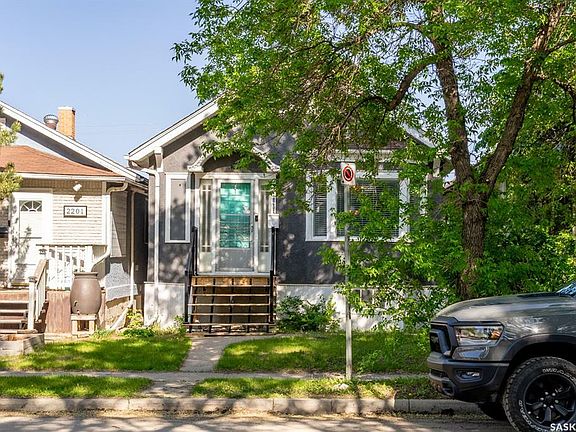 2nd image of 2205 Winnipeg St