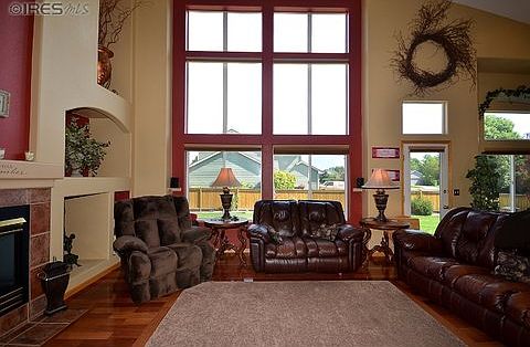 4th image of 2832 Stonehaven Dr