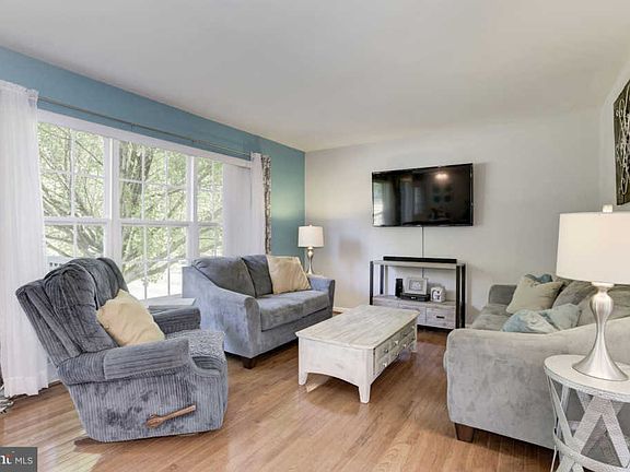 5th image of 17272 Magic Mountain Dr