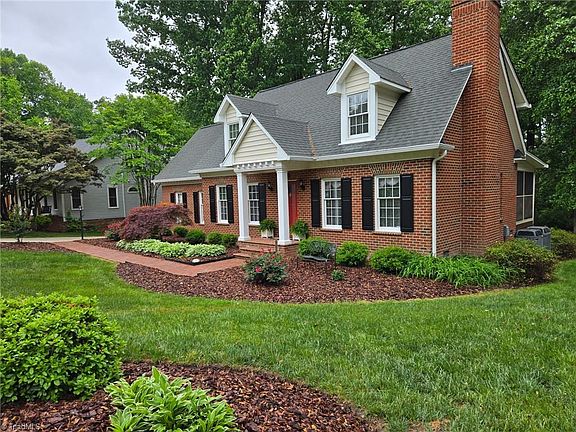 2nd image of 3109 Ardoch Ct
