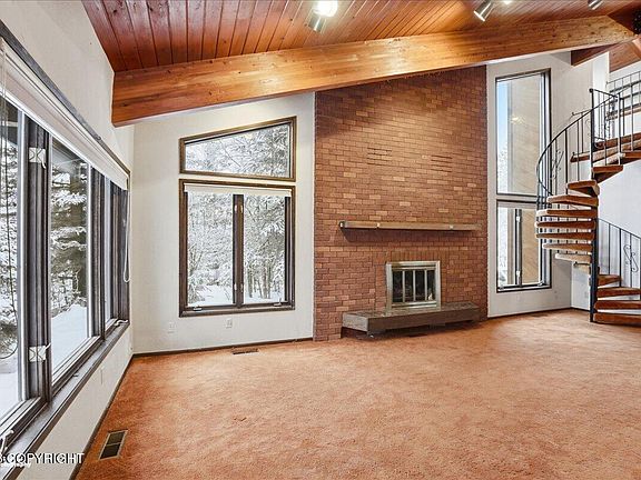 2nd image of 6770 Round Tree Dr