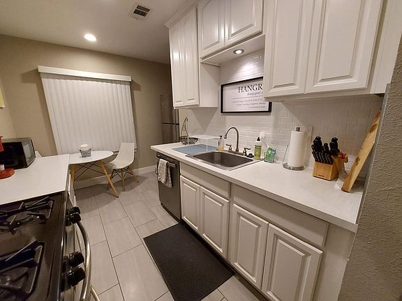 3rd image of 2316 34th St