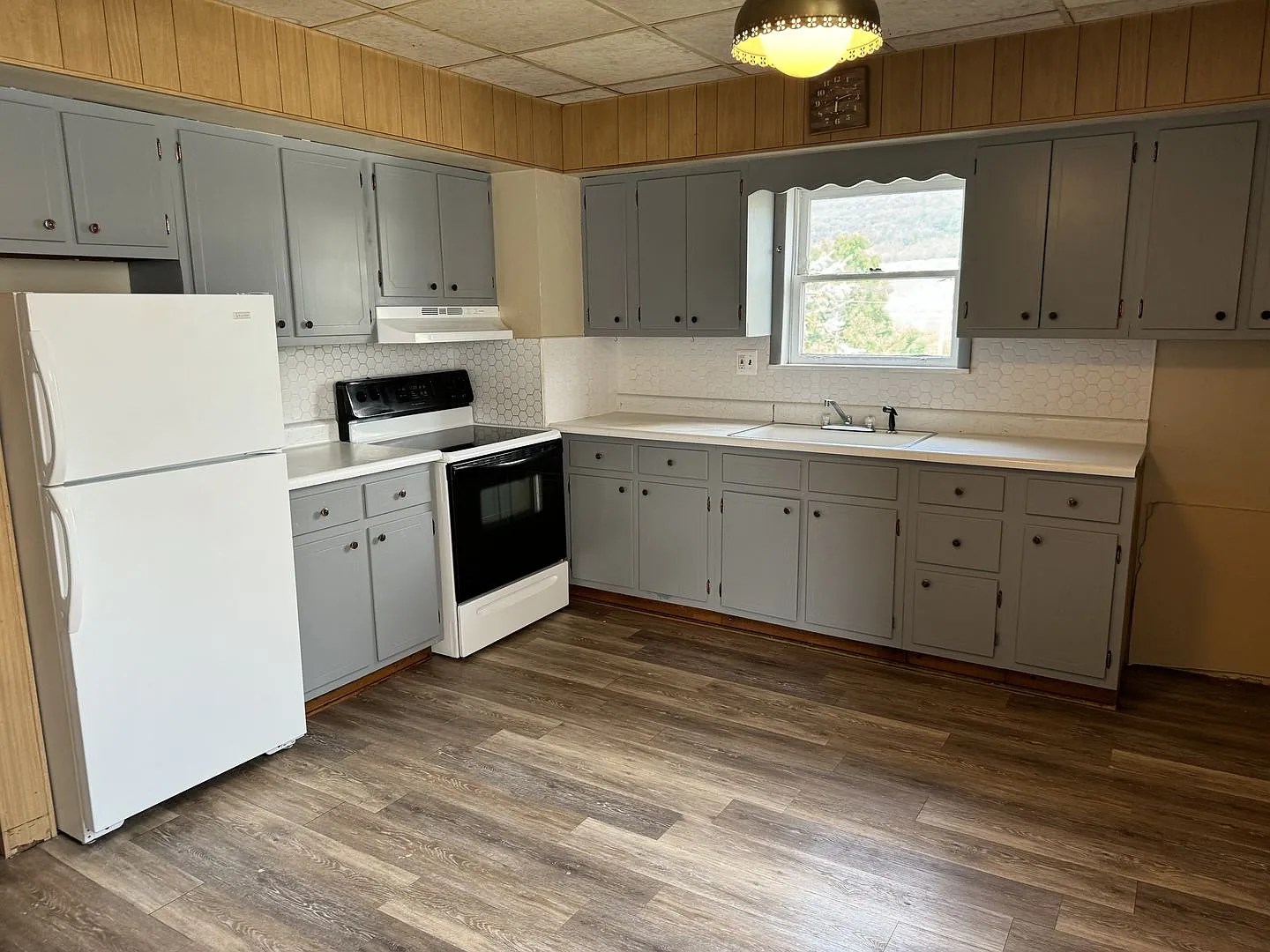 Ruddle St 115 E - For Sale — Photo 4