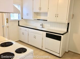 7512 Terrace St, Kansas City, MO 64114