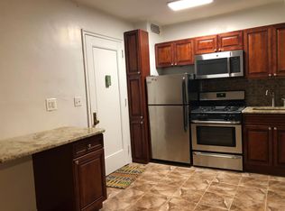 471 Merrick Rd APT 2F, Rockville Centre, NY 11570