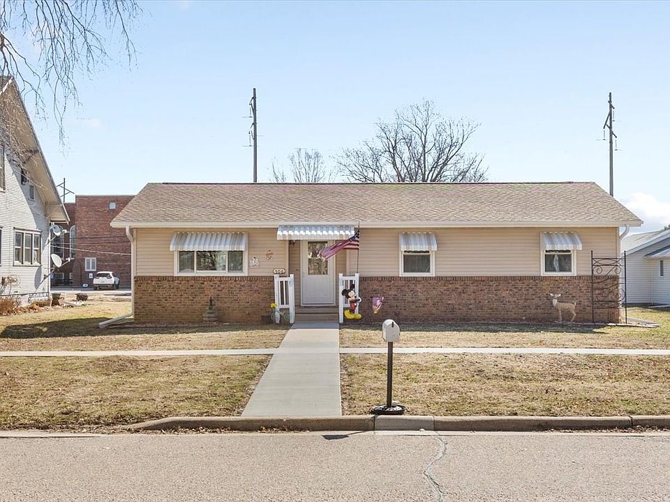 1st image of 506 Ely St