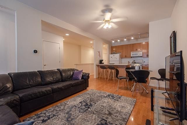 1st image of 2727 N Mildred Ave #1
