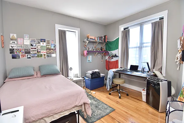 Rented by Bohemia Realty Group | media 4