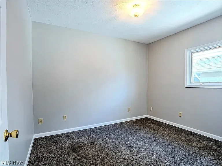 10105 Baltic Rd — Photo 8