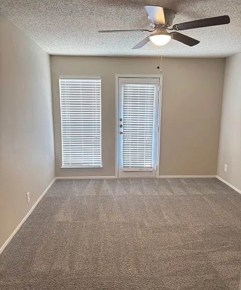 Chappell Hill Apartments — Photo 36