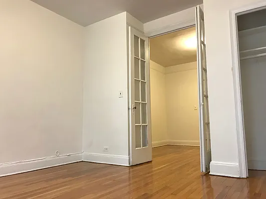 Rented by Paley Management | media 10