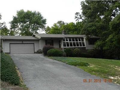 1st image of 98 Grant Dr #U