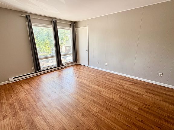 3rd image of 627 N Bryan Ave APT 9