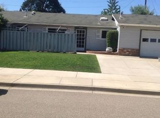 1224 Navajo Pl, Santa Maria, CA 93455