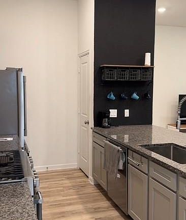 5th image of 626 Aspen Falls Ct