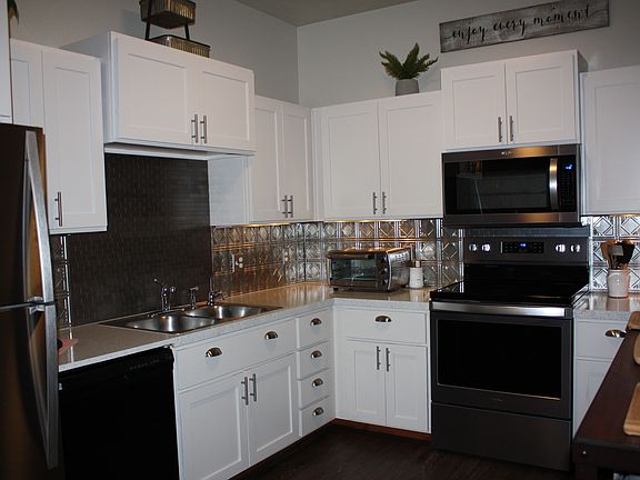 All 1 year new appliances
