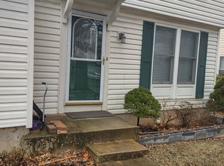 7545 Brenish Dr, Gaithersburg, MD 20879