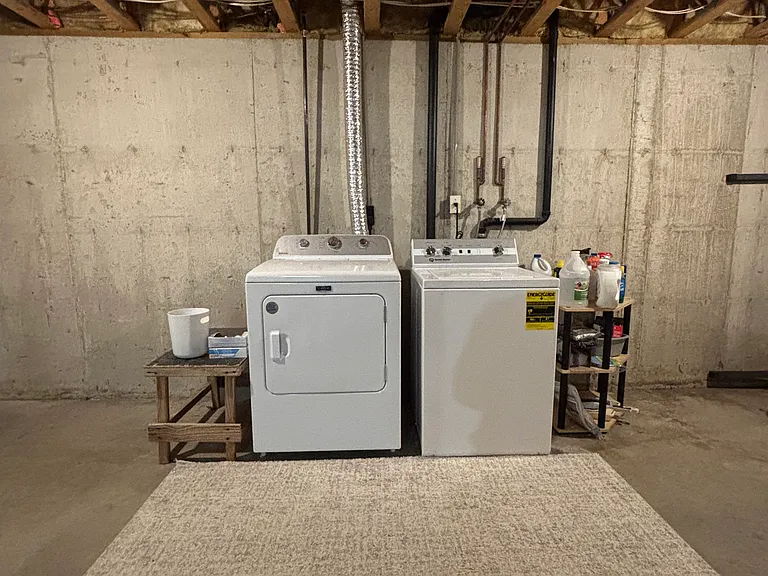 435 W Green Bay St — Photo 15
