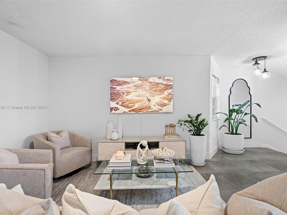 1st image of 2252 SE 27th Dr #207-D