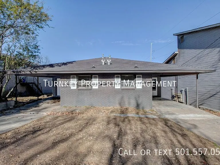 5604 B St — Photo 2
