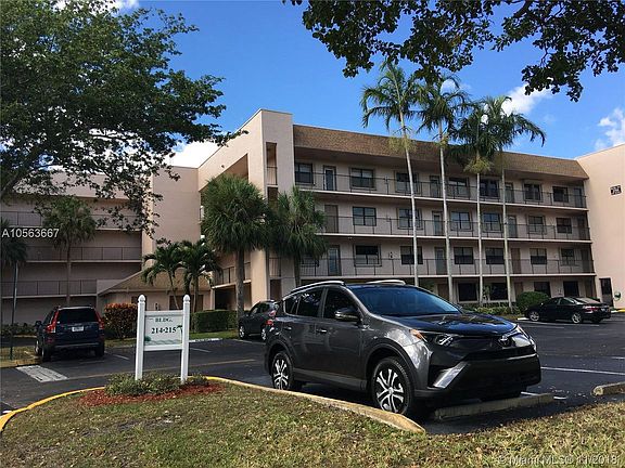 4th image of 2705 NW 104th Ave APT 305