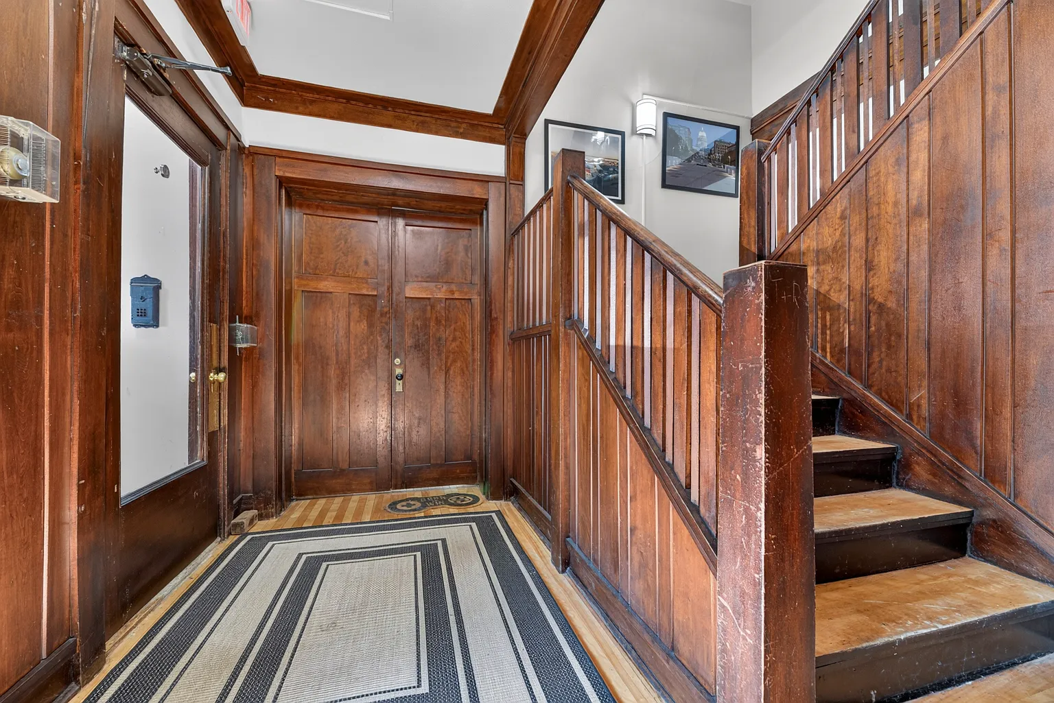 149 E Gilman St — Photo 2