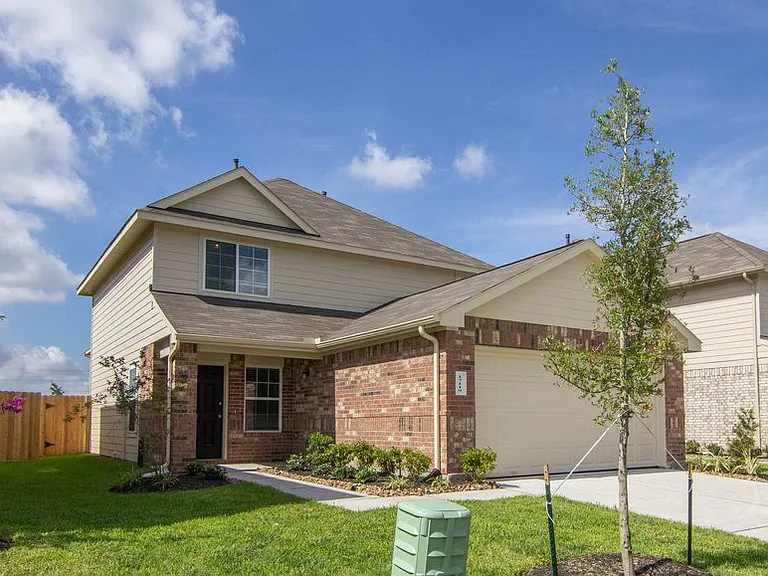 17119 Hailey Harbor Dr — Photo 3