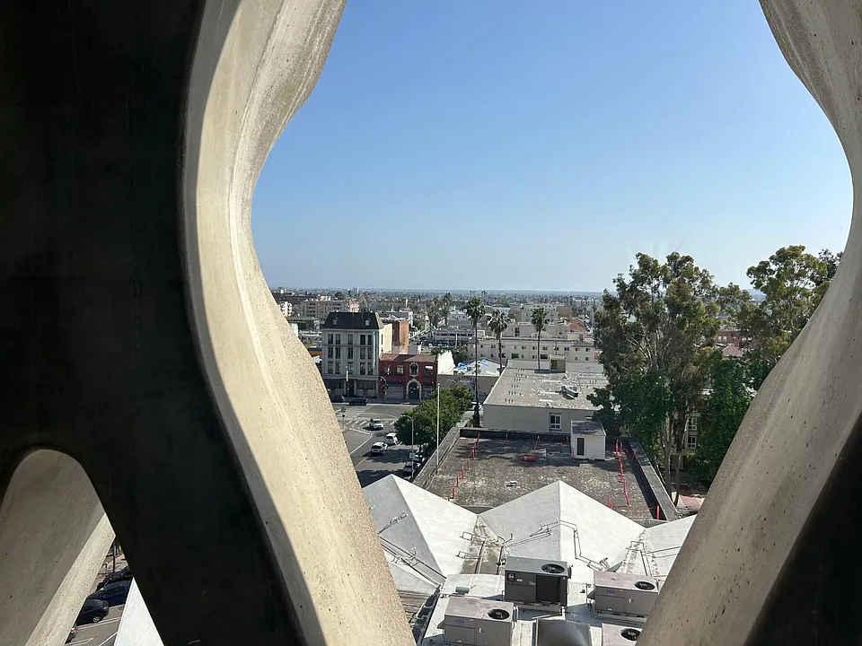 2404 Wilshire Blvd #7B