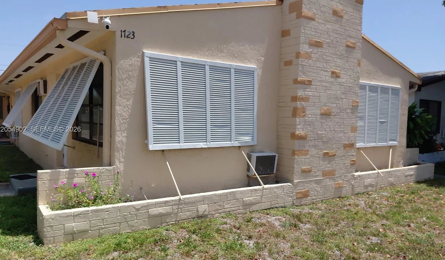 Margolis Estates — Photo 1