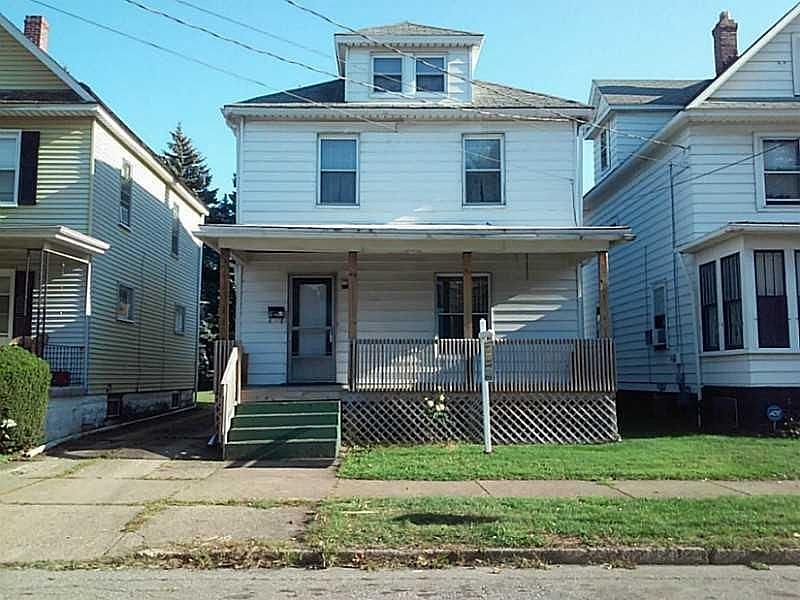 1st image of 1155 W 22nd St