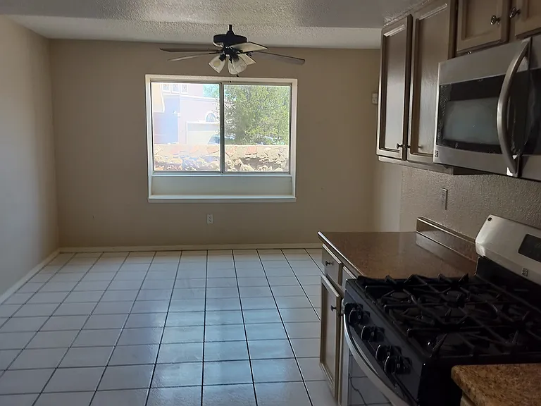 1175 Hunters Ridge Pl — Photo 13