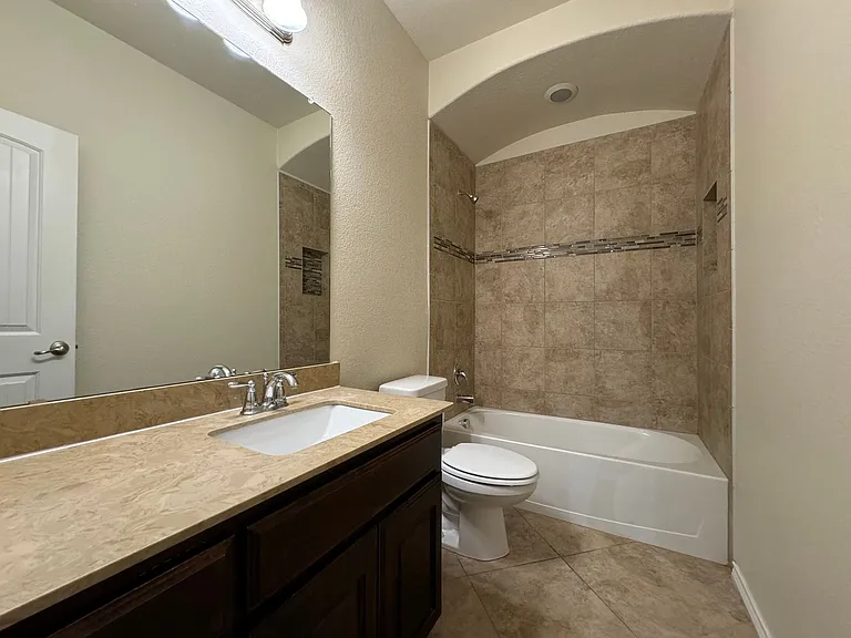 3020 Tamarack Ln — Photo 14