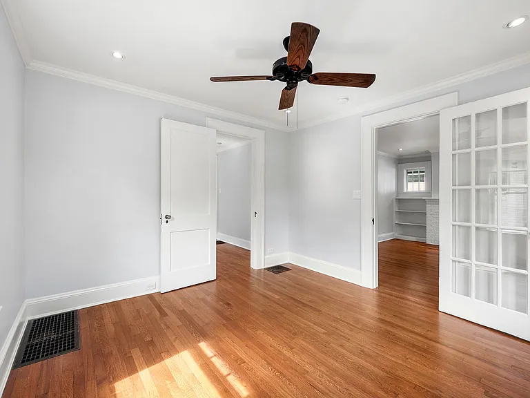 700 Berne St SE — Photo 22