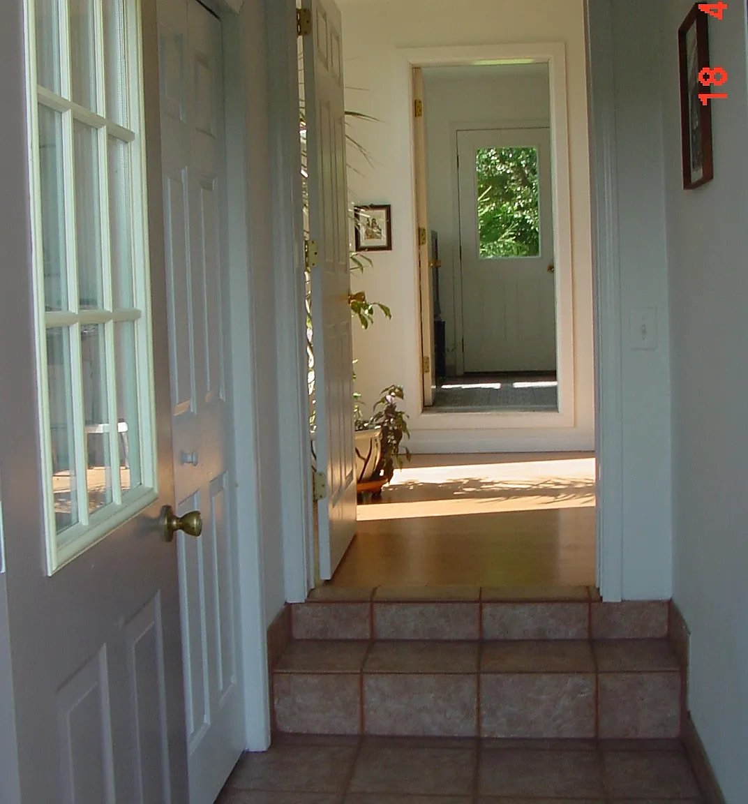 1 bed, 700 sqft, $1,399 — Photo 2