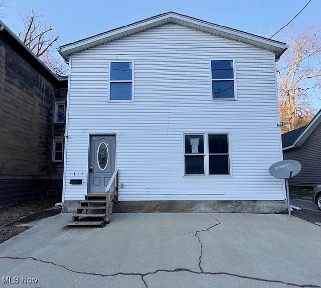 1st image of 1135 Sharon Ave