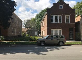 3240 S Racine Ave, Chicago, IL 60608