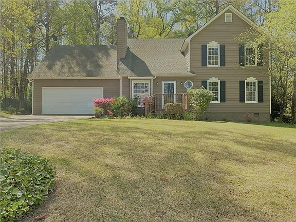 2nd image of 2417 Tammeron Dr SW