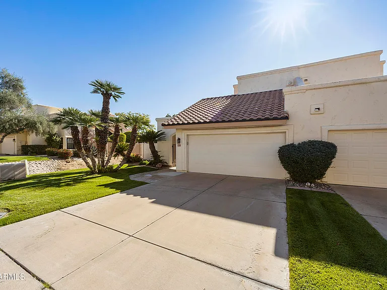 9617 E Camino Del Santo — Photo 3