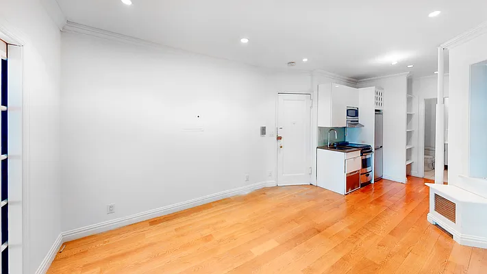 Rented by Keller Williams NYC | media 2