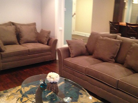 2nd image of 428 Redwood Ln