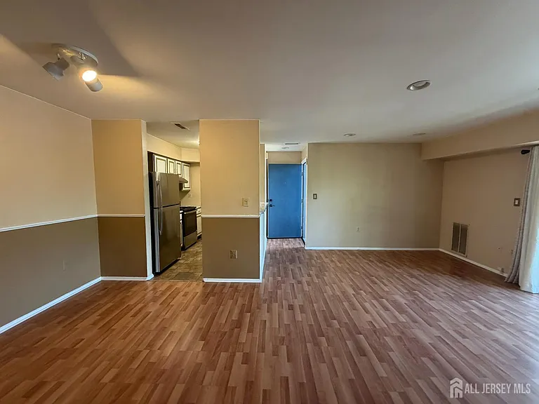 1006 Aspen Dr — Photo 16