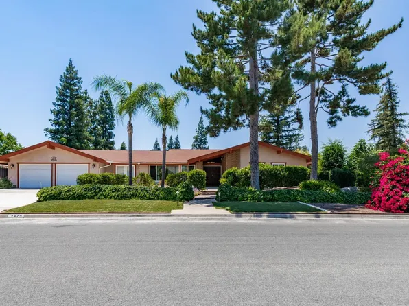 2479 W San Ramon Ave, Fresno, CA 93711