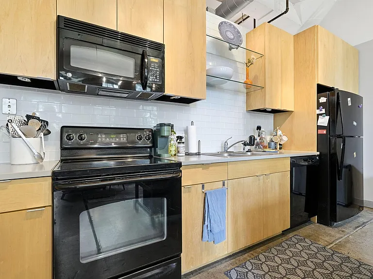 730 Stinson Blvd #124 — Photo 10
