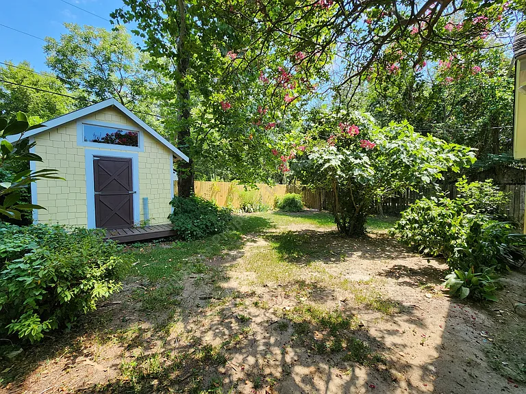617 Muller Ave — Photo 21