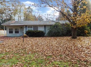 15 Country Colony Rd, Queensbury, NY 12804