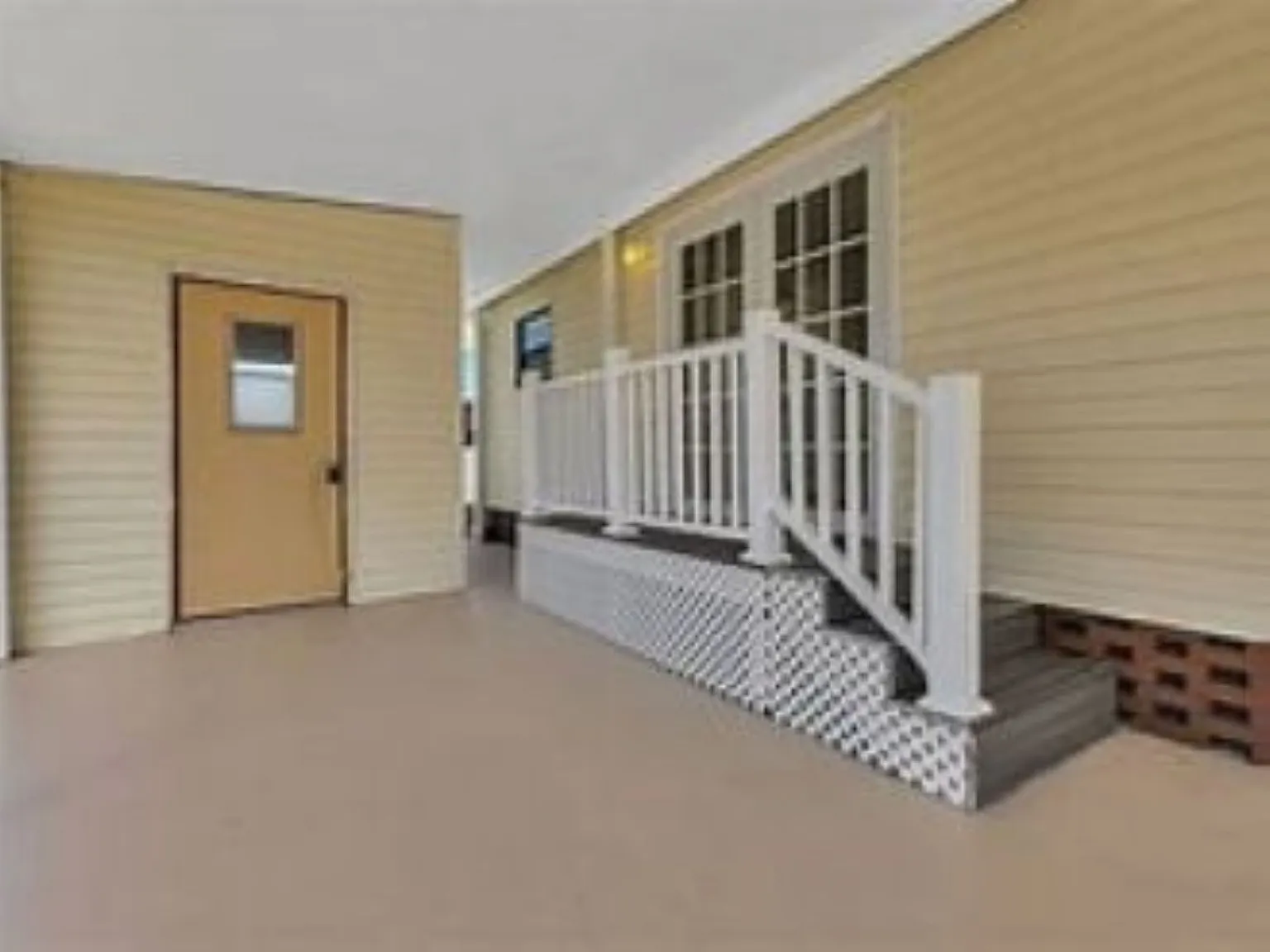 2 bed, 1306 sqft, $1,500 — Photo 2
